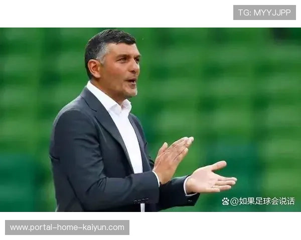 成都蓉城新帅阿洛伊西首秀变阵四后卫 高位逼抢战术因磨合不足告负